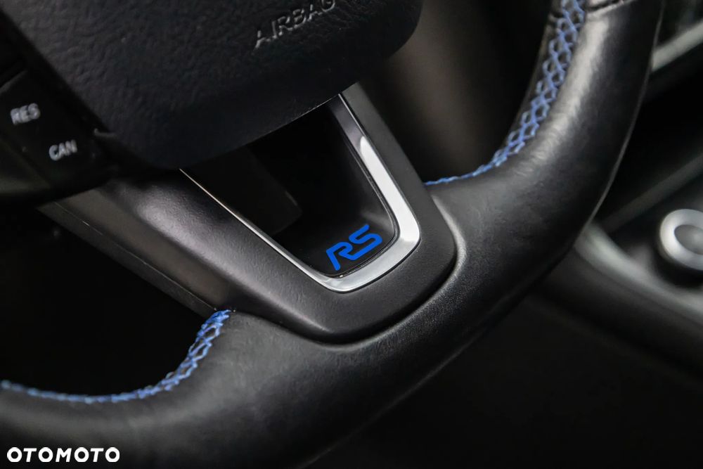 Ford Focus - 22