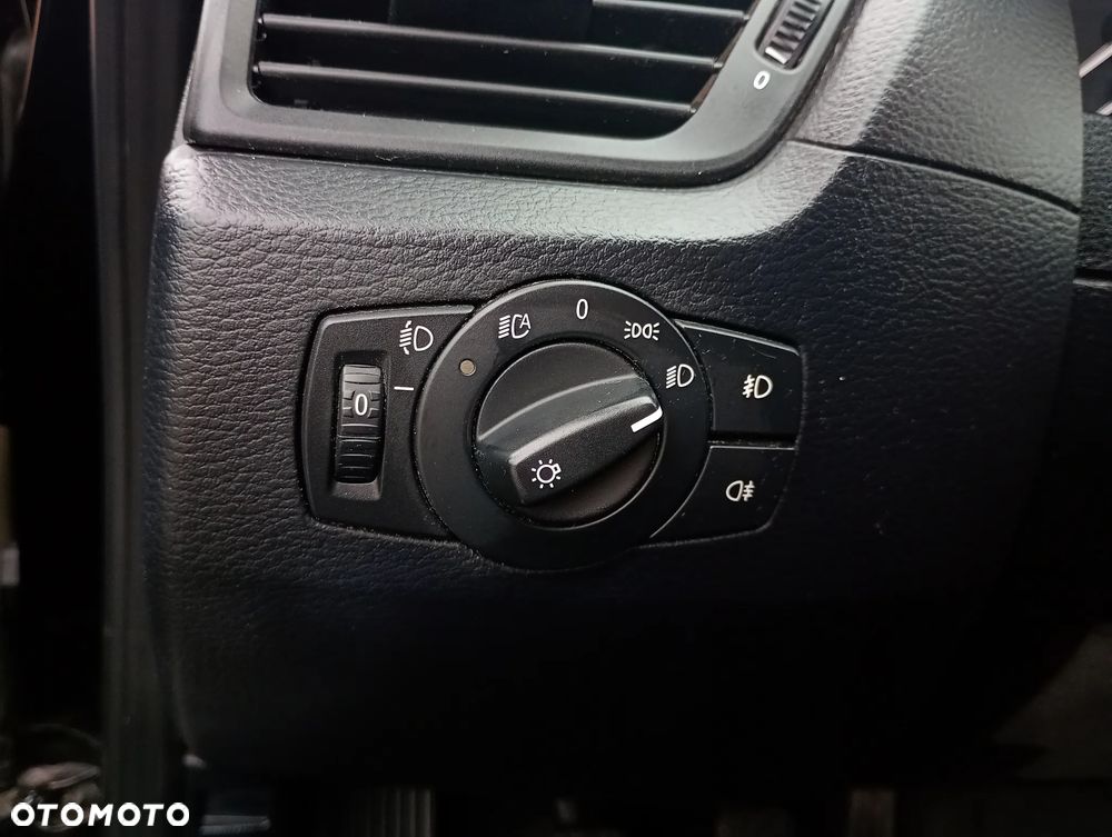 BMW X1 - 19