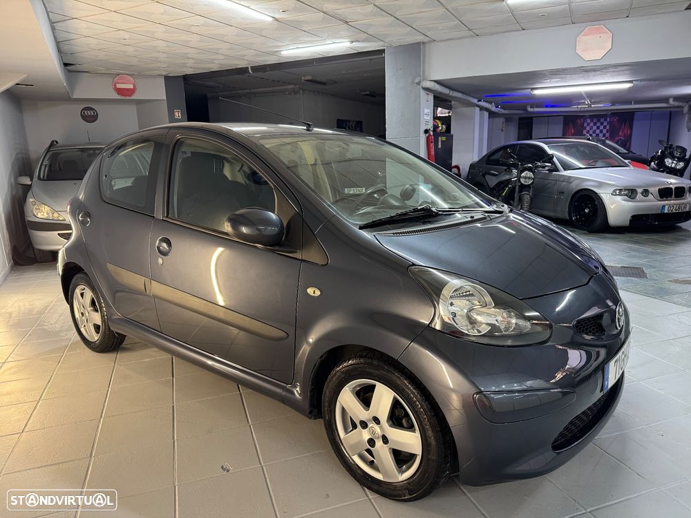 Toyota Aygo 1.0 + AC+VSC - 6