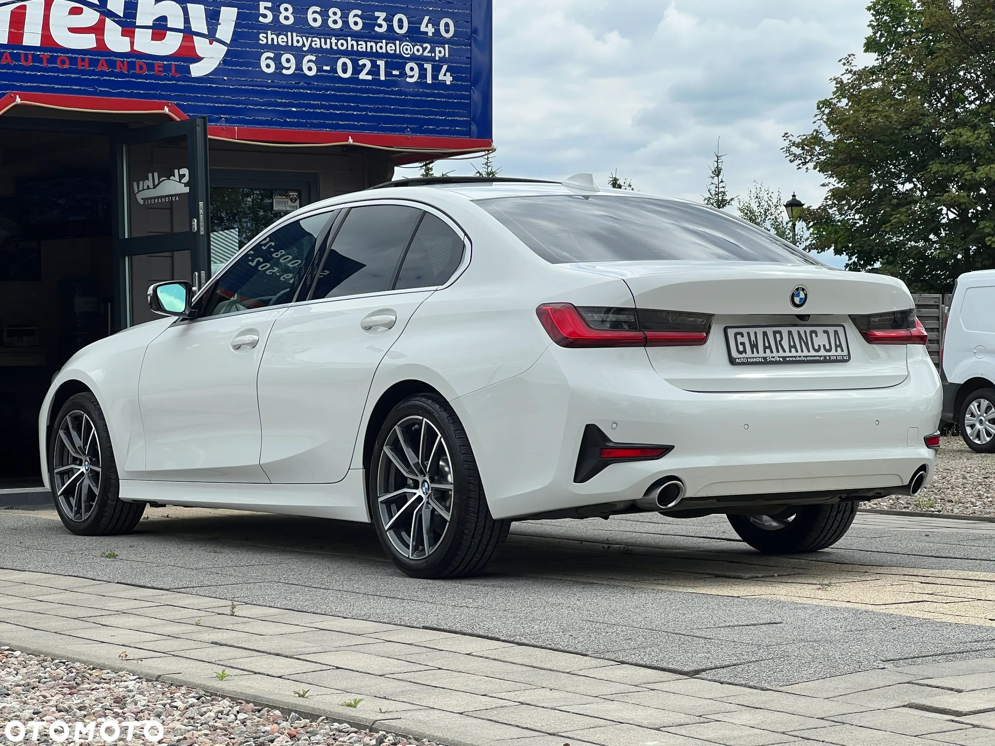 BMW Seria 3 330i Luxury Line sport - 7