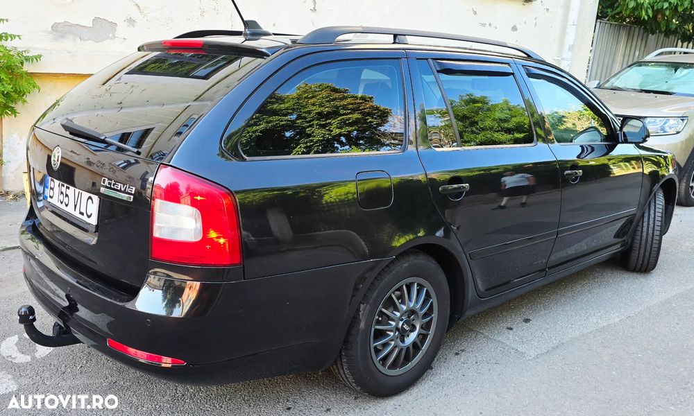 Skoda Octavia 1.6 TDI DPF GreenLine - 2