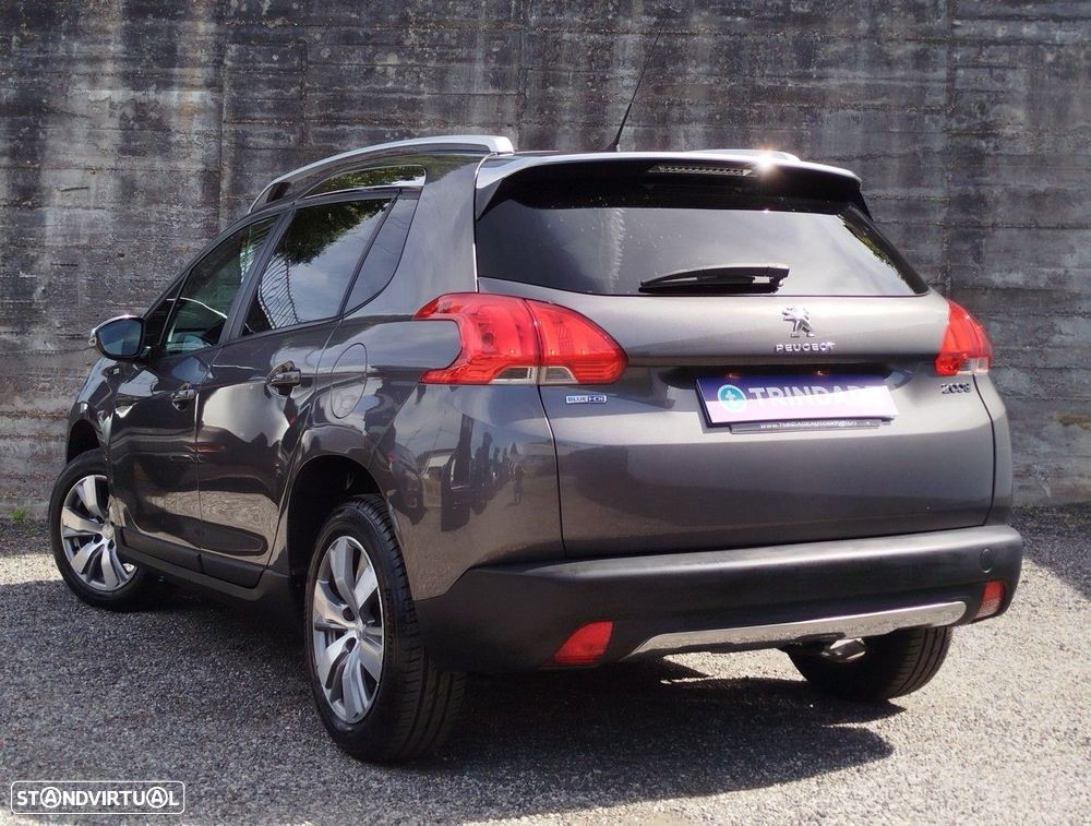 Peugeot 2008 1.6 BlueHDi Style - 13
