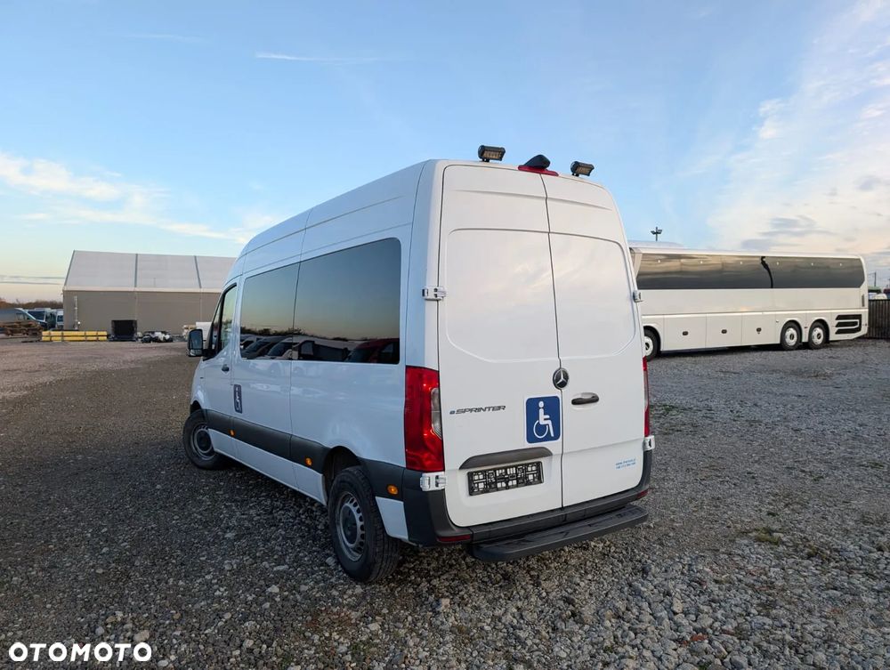Mercedes-Benz eSprinter - 8
