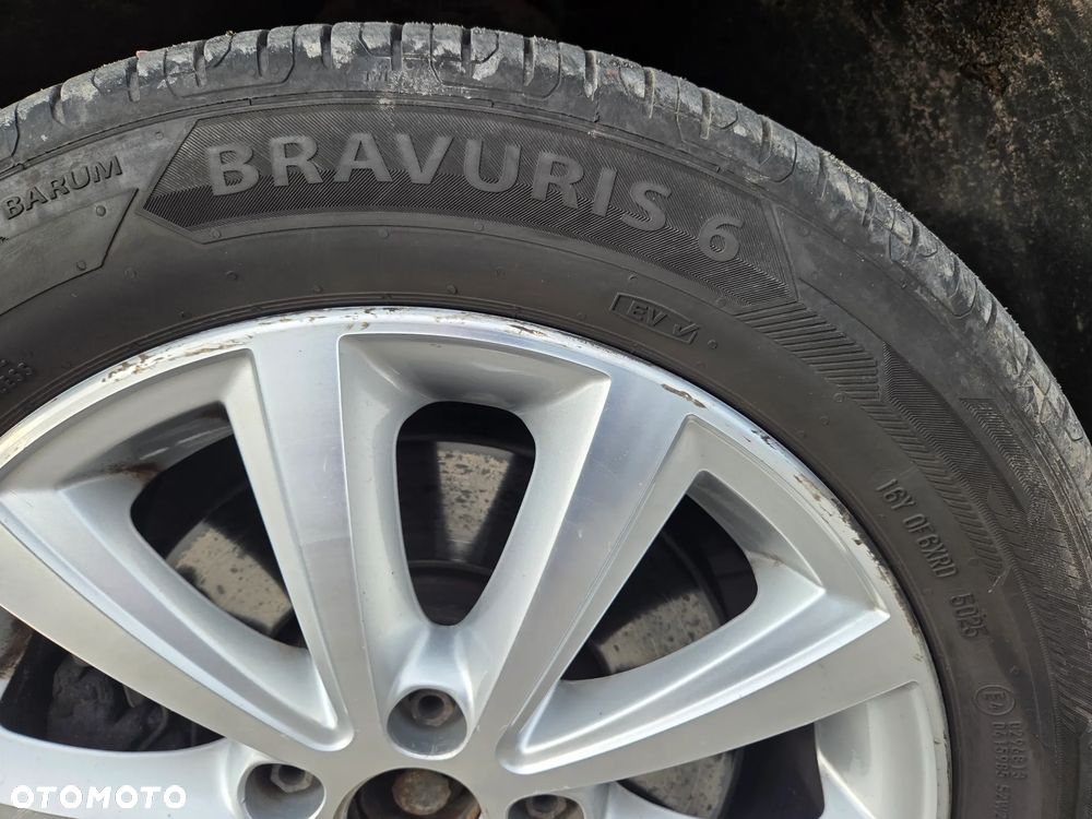 Volkswagen Touran 2.0 TDI DPF Highline - 7