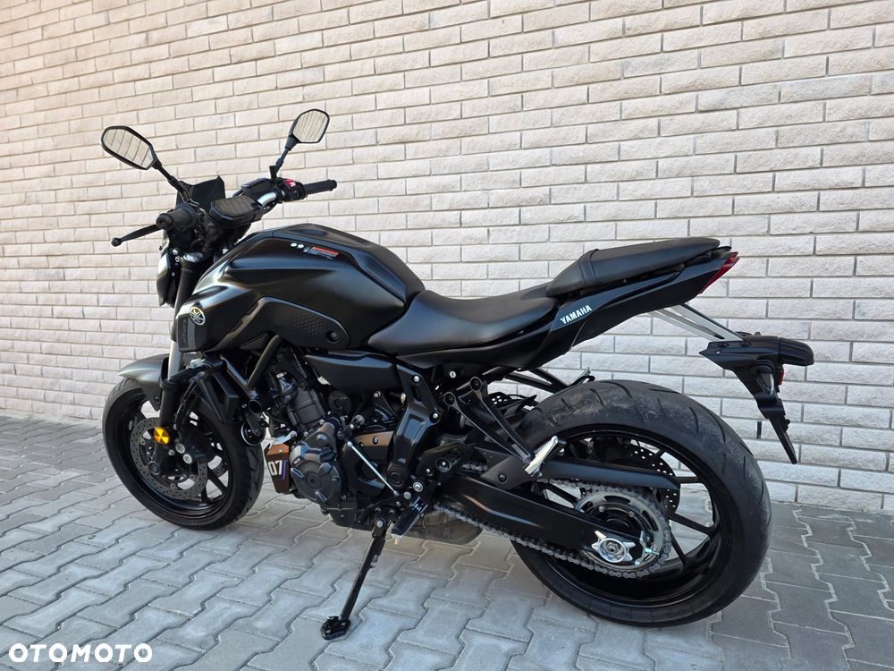 Yamaha MT - 7