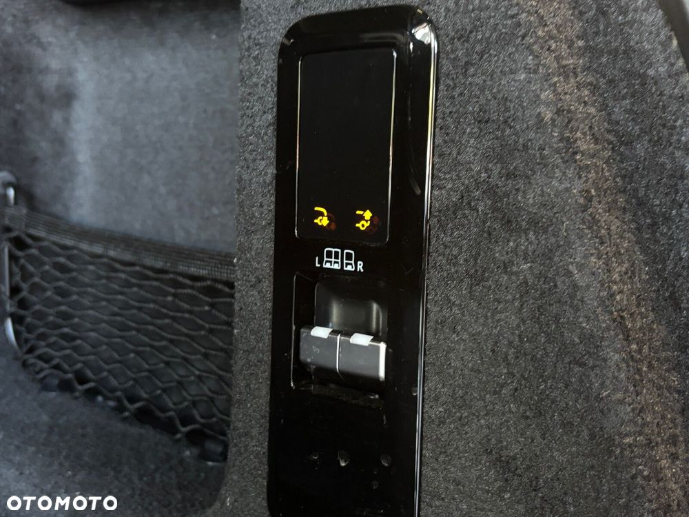 Land Rover Range Rover Sport - 36