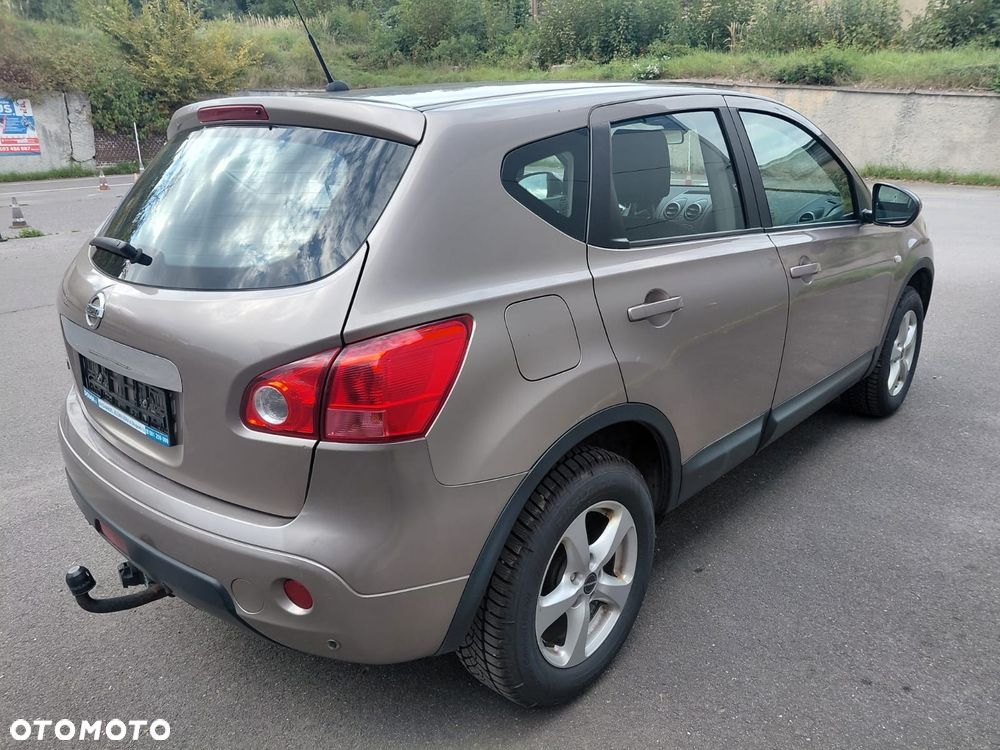 Nissan Qashqai 1.6 visia - 4