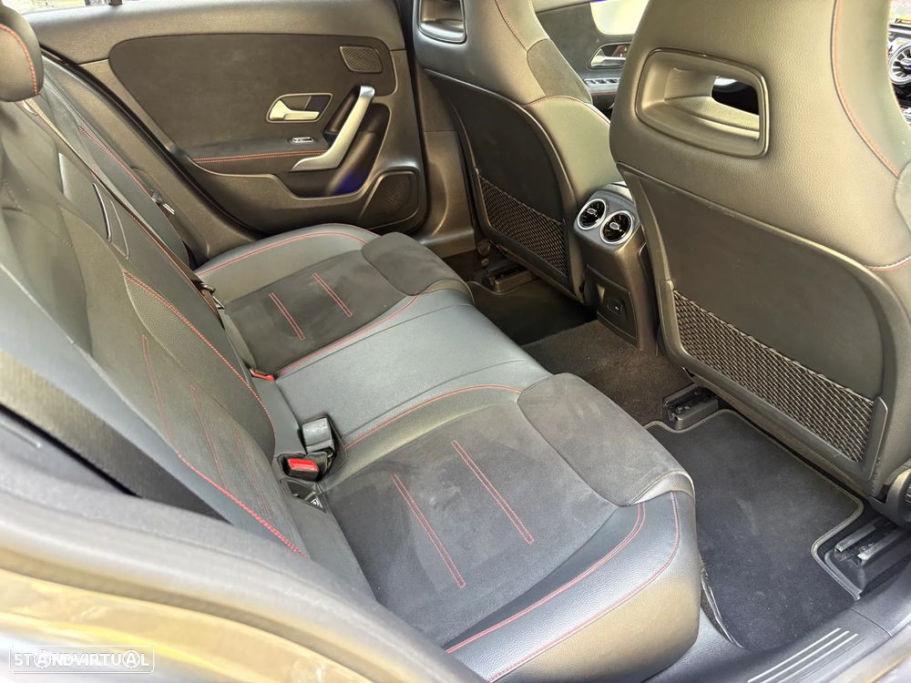 Mercedes-Benz A 180 d AMG Line Aut. - 23