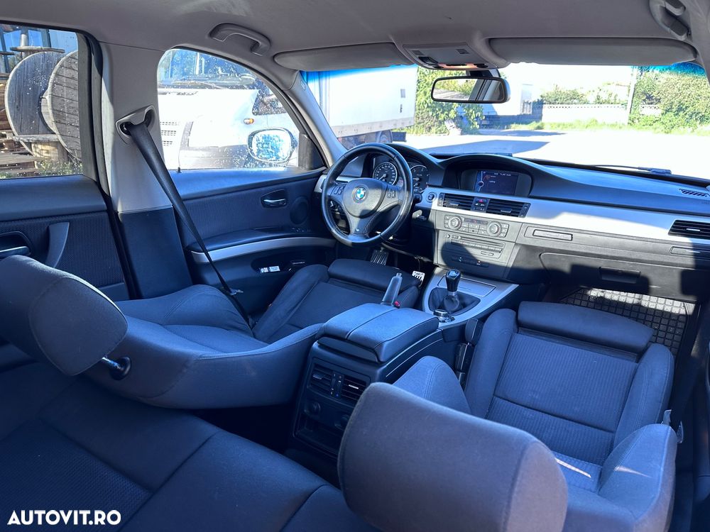 BMW Seria 3 320d - 10