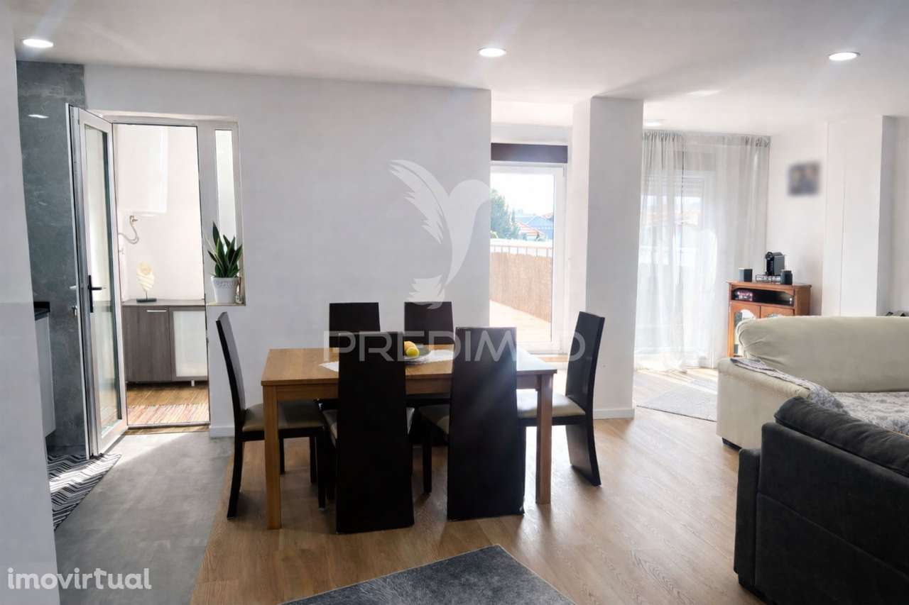 T3 Remodelado com Terraço de 60m² - Matosinhos - Grande imagem: 3/18