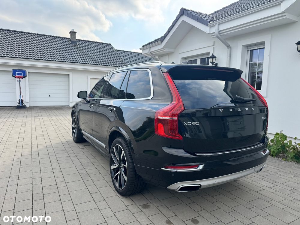 Volvo XC 90 - 4