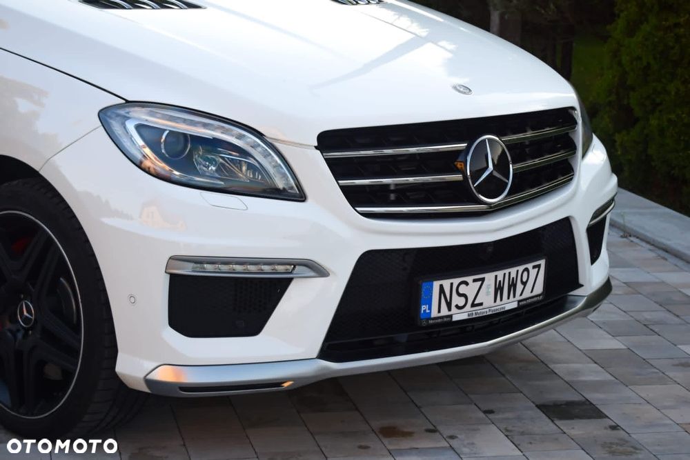 Mercedes-Benz ML - 10