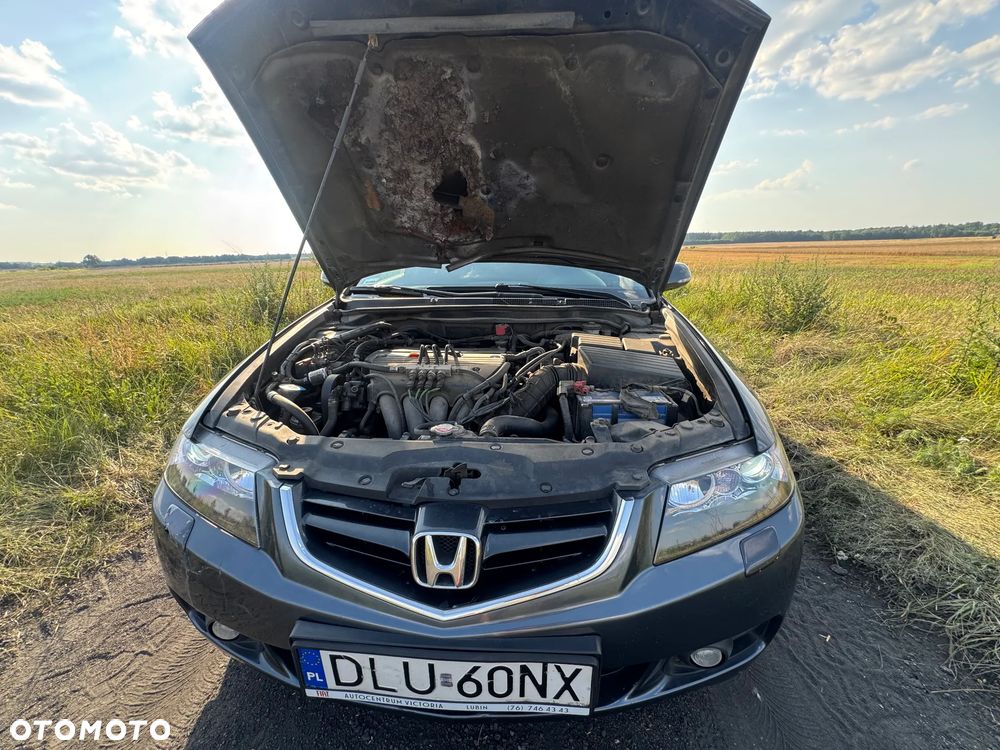 Honda Accord 2.0 Comfort - 21