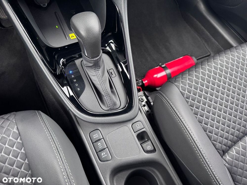 Toyota Yaris Hybrid 1.5 Executive - 22
