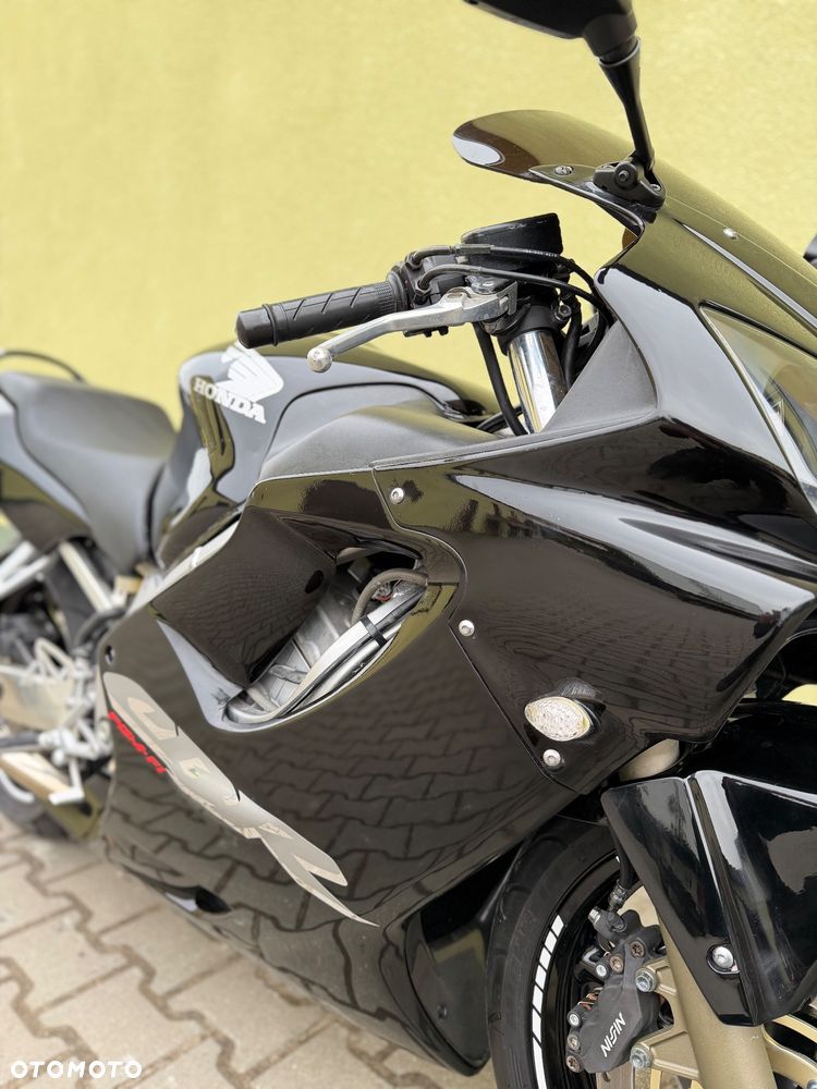 Honda CBR - 5