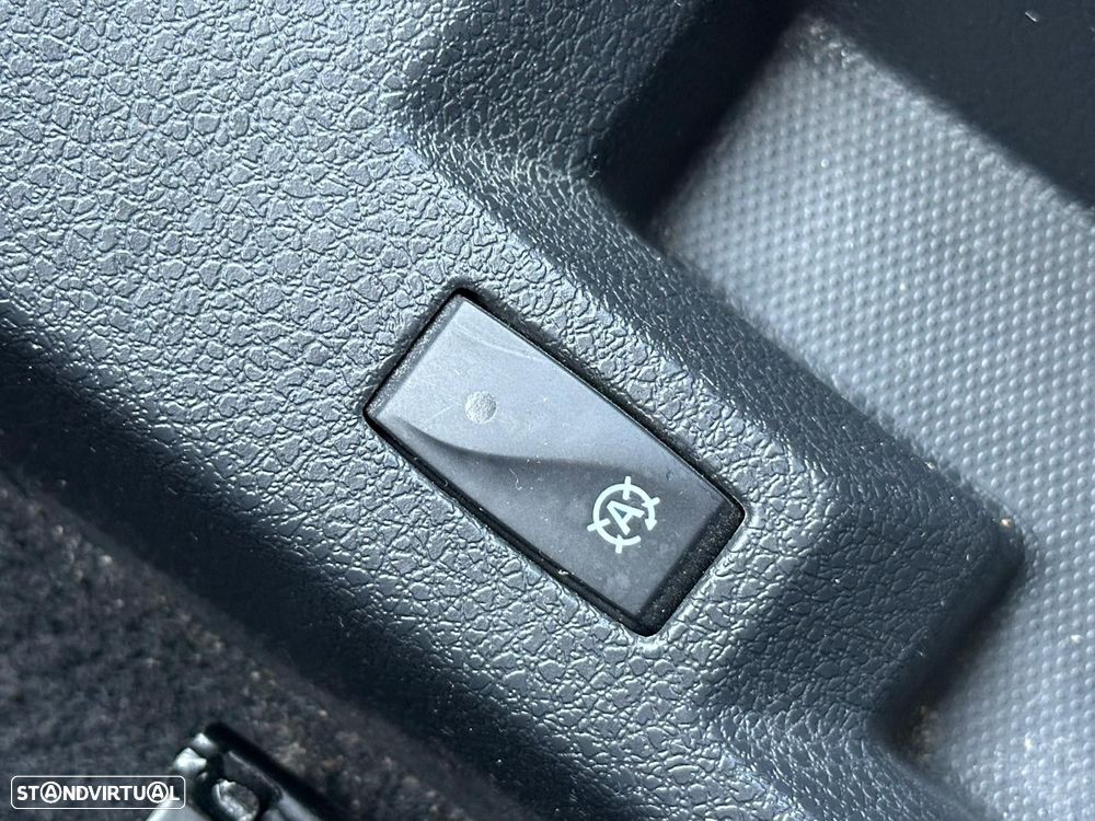 Dacia Sandero 1.0 SCe Comfort - 15