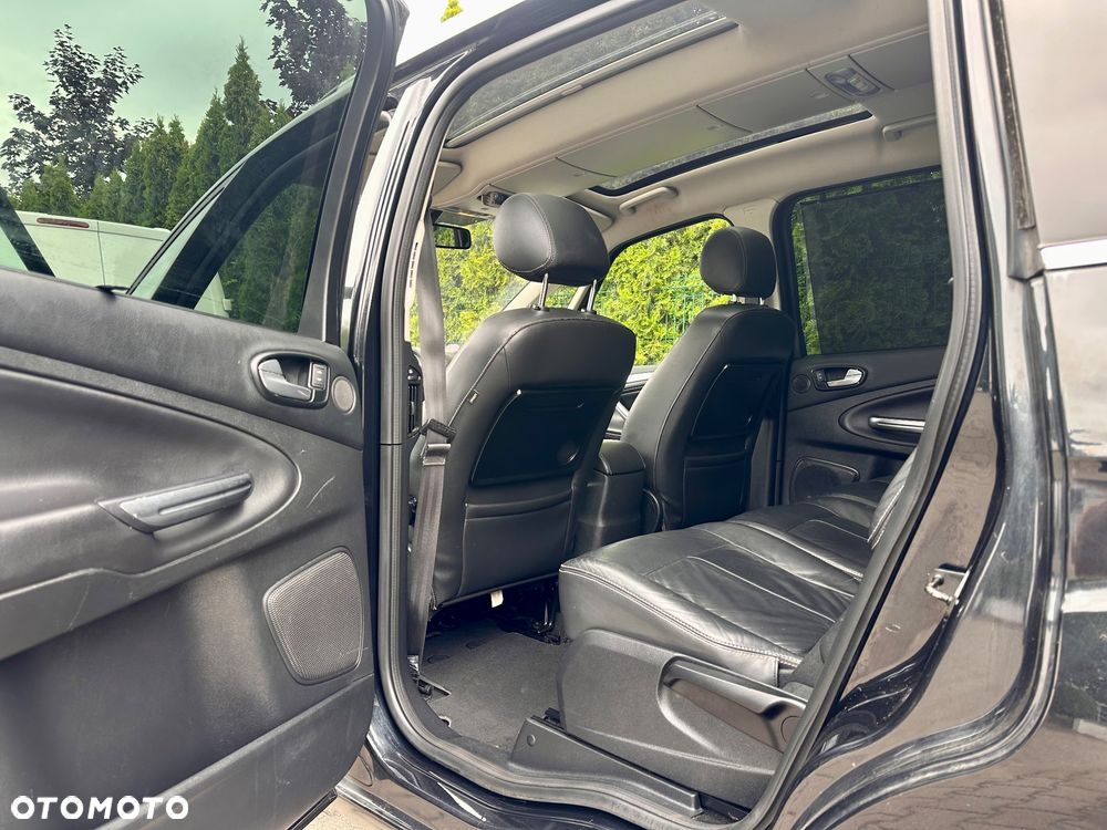 Ford Galaxy 2.0 T Platinium X (Titanium) - 39
