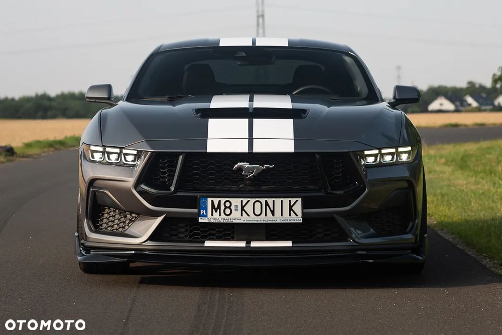 Ford Mustang - 3