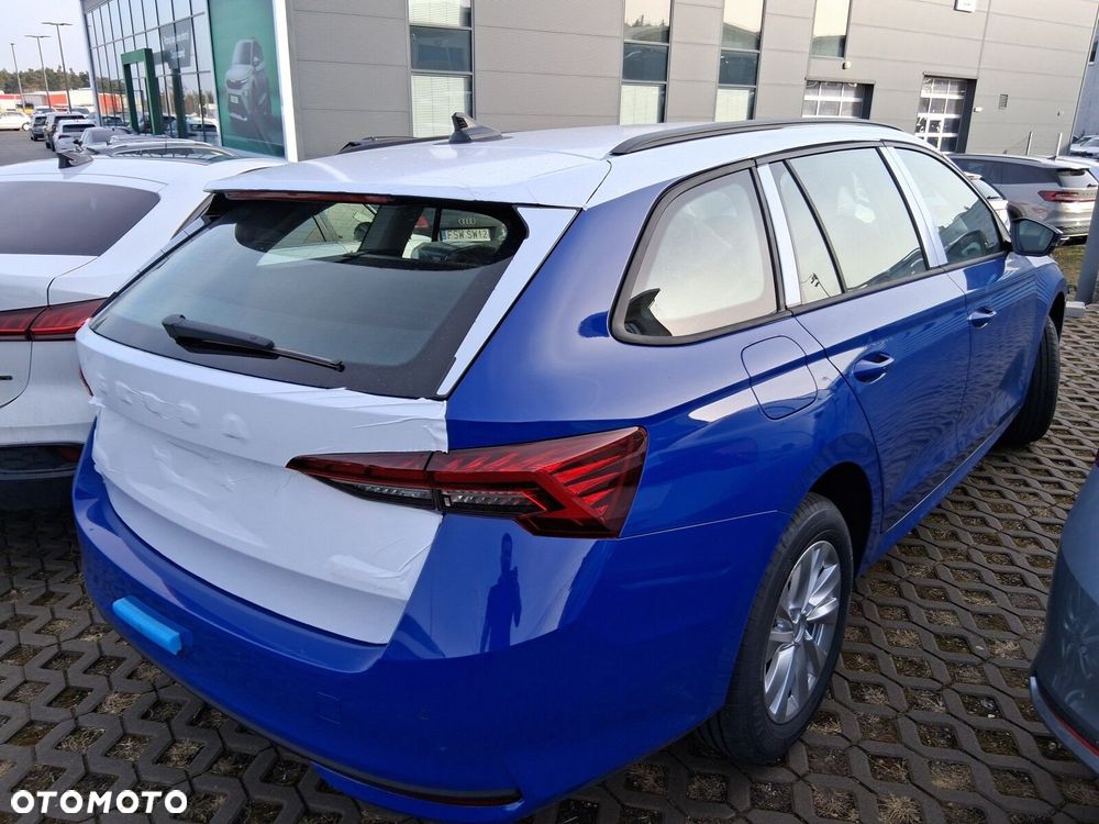 Skoda Octavia 1.5 TSI mHEV Drive Essence DSG - 3