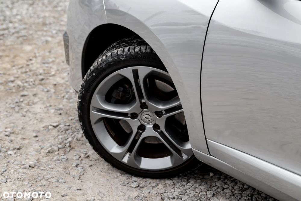 Renault Megane TCe 220 Start & Stop GTline 220 - 16