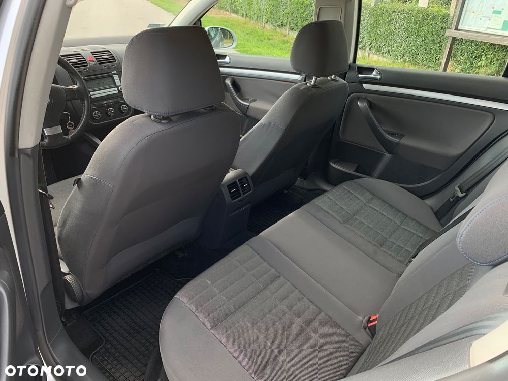 Volkswagen Golf 1.9 TDI Tour Edition - 27