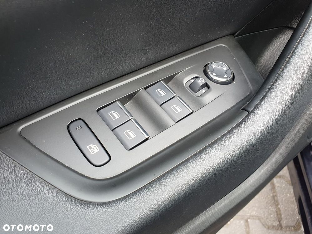 Peugeot 508 1.5 BlueHDi Allure S&S EAT8 - 11