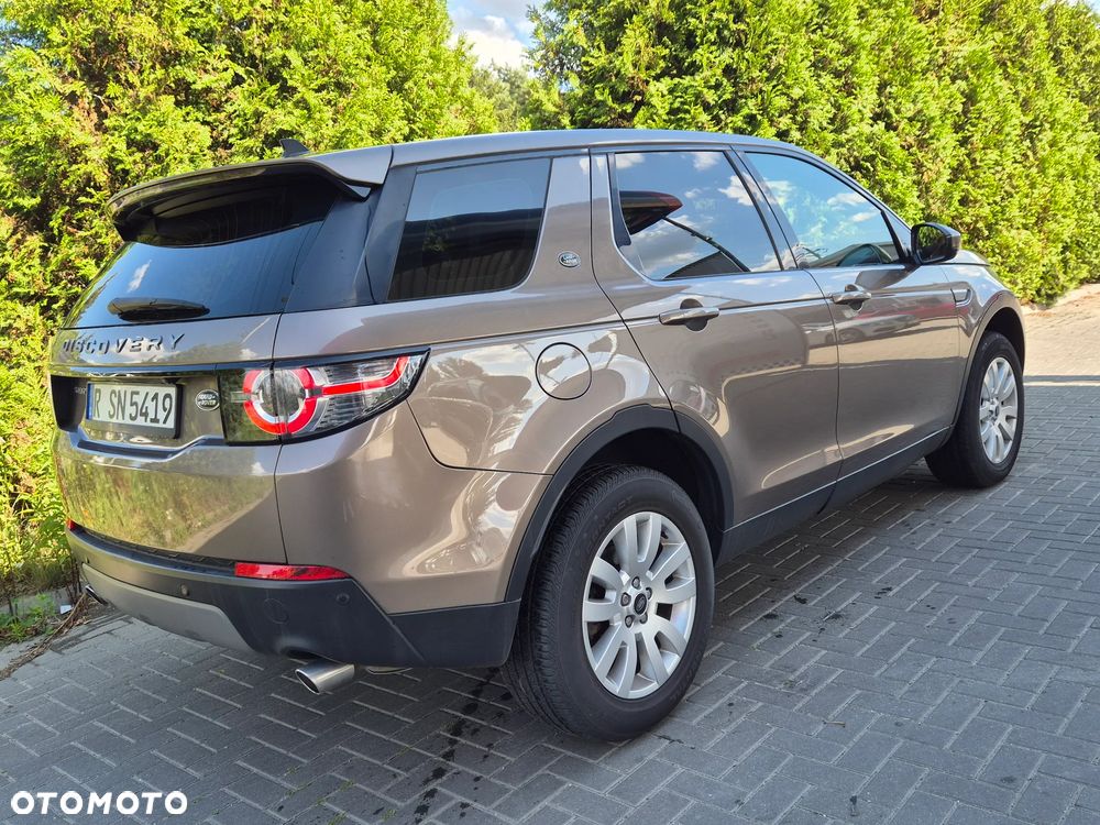 Land Rover Discovery Sport 2.0 D150 SE - 11