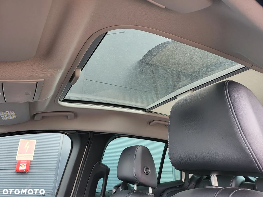 Ford B-MAX 1.0 EcoBoost Titanium - 28