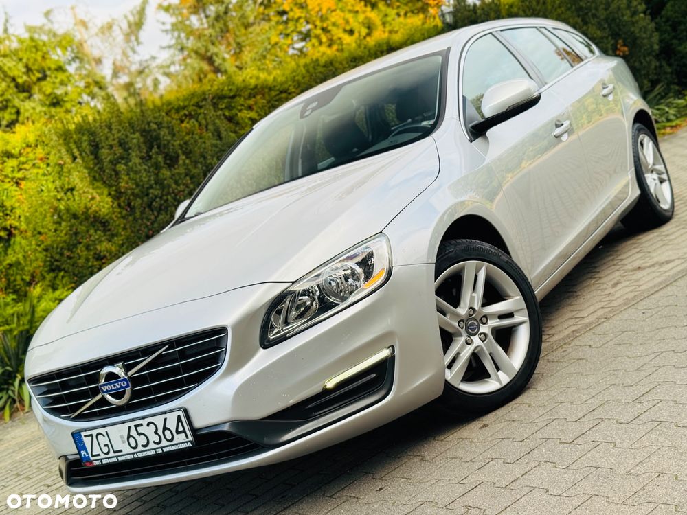Volvo V60 D2 Edition Pro - 2