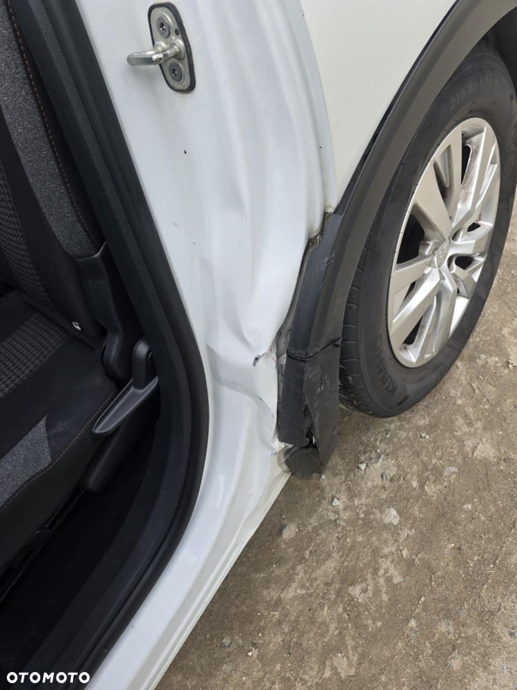 Peugeot 5008 1.5 BlueHDI Allure S&S EAT8 - 8