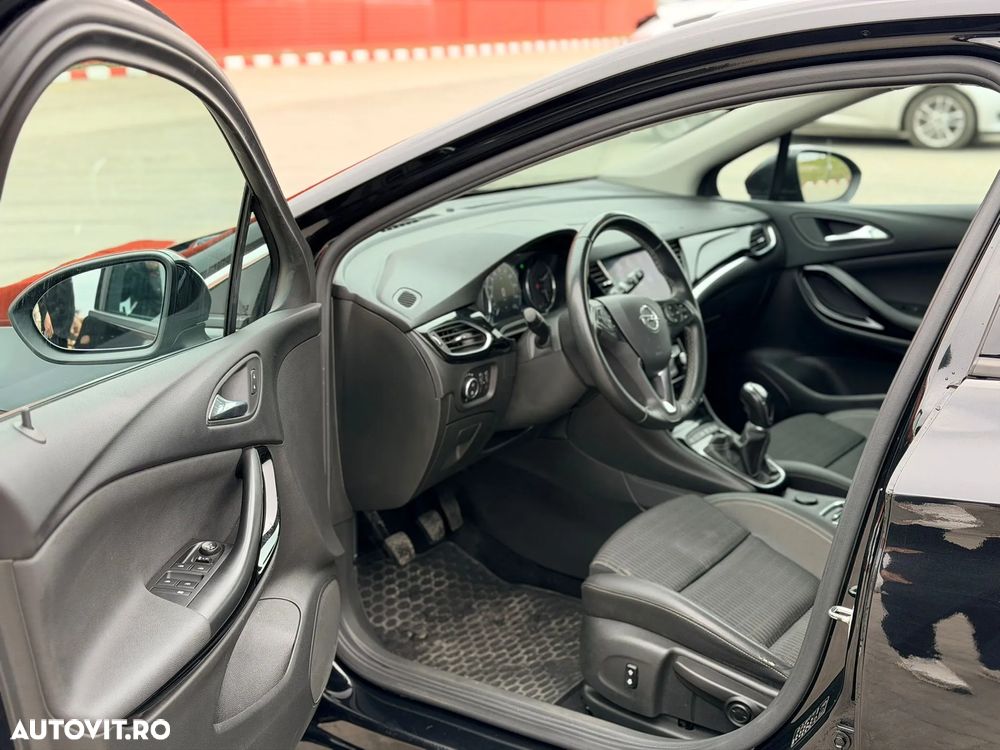 Opel Astra 1.5 D Start/Stop Business Elegance - 12