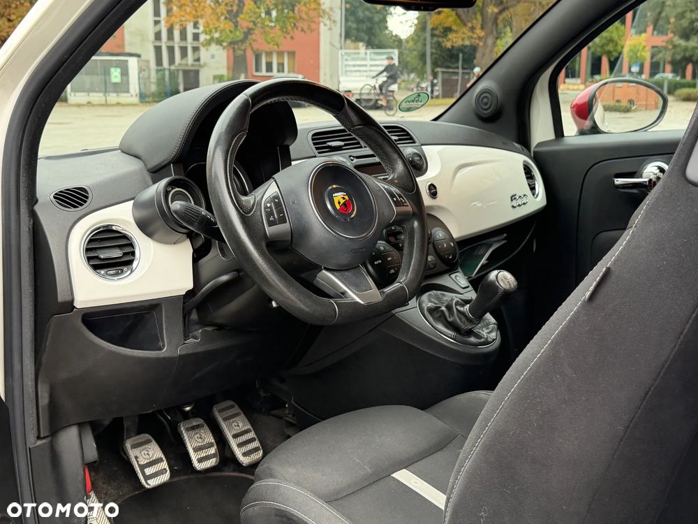 Fiat 500 1.4 16V T-Jet Abarth - 4