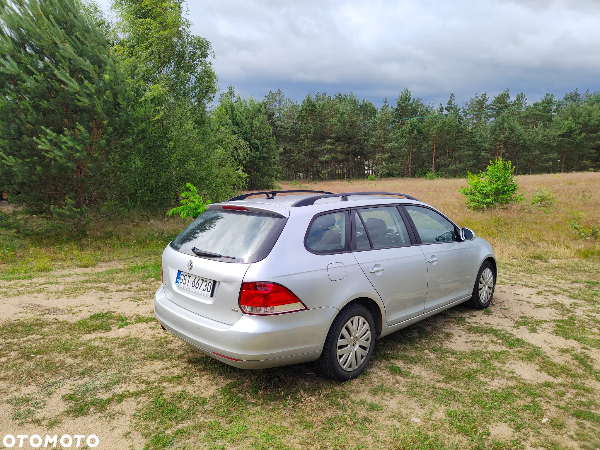 Volkswagen Golf VI 1.6 TDI Comfortline DSG - 3