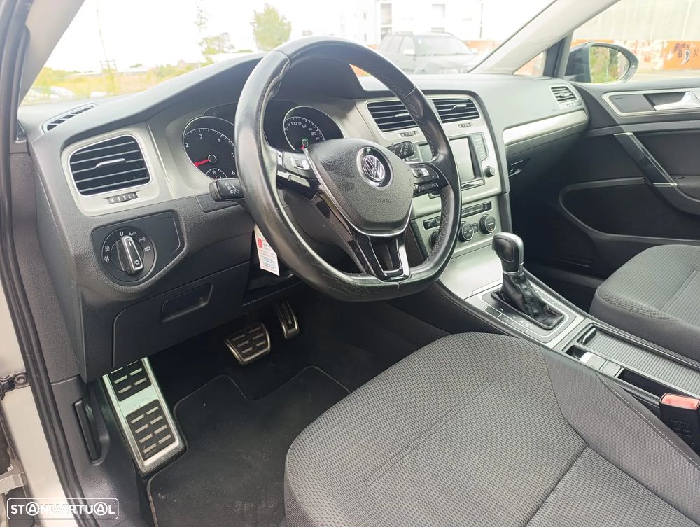 VW Golf Variant - 12