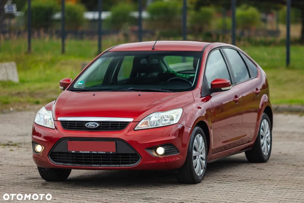 Ford Focus 1.6 16V Style+ - 9