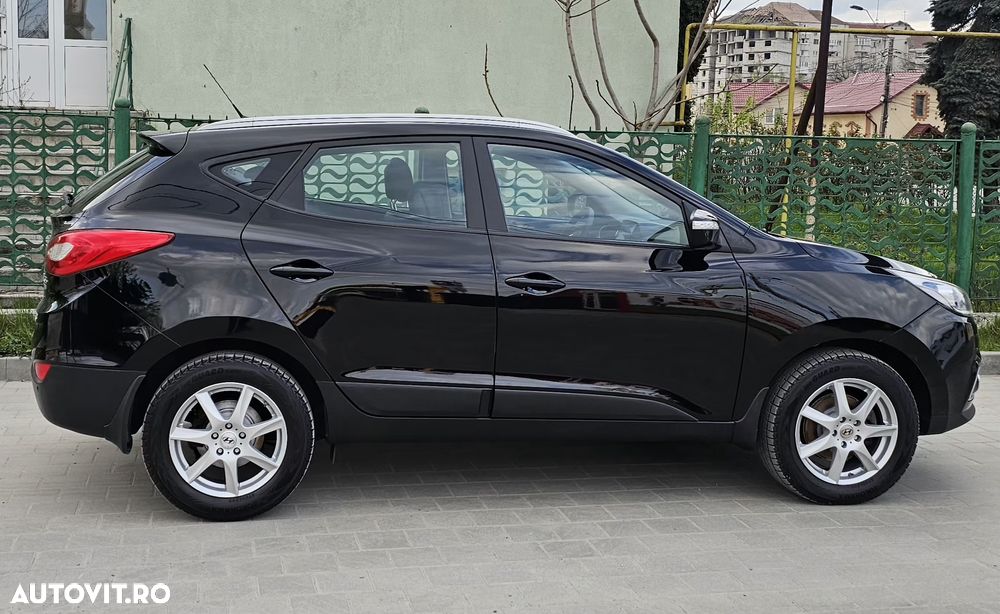 Hyundai ix35 2.0 CRDI 4WD Style - 5