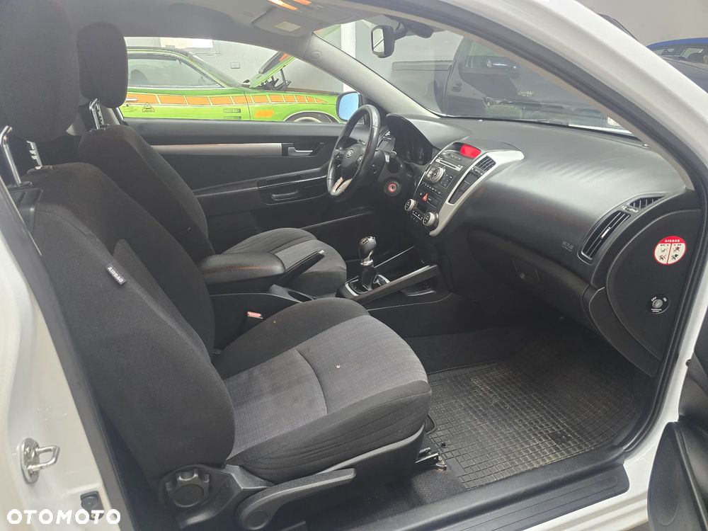 Kia ProCeed 1.4 Optimum - 10