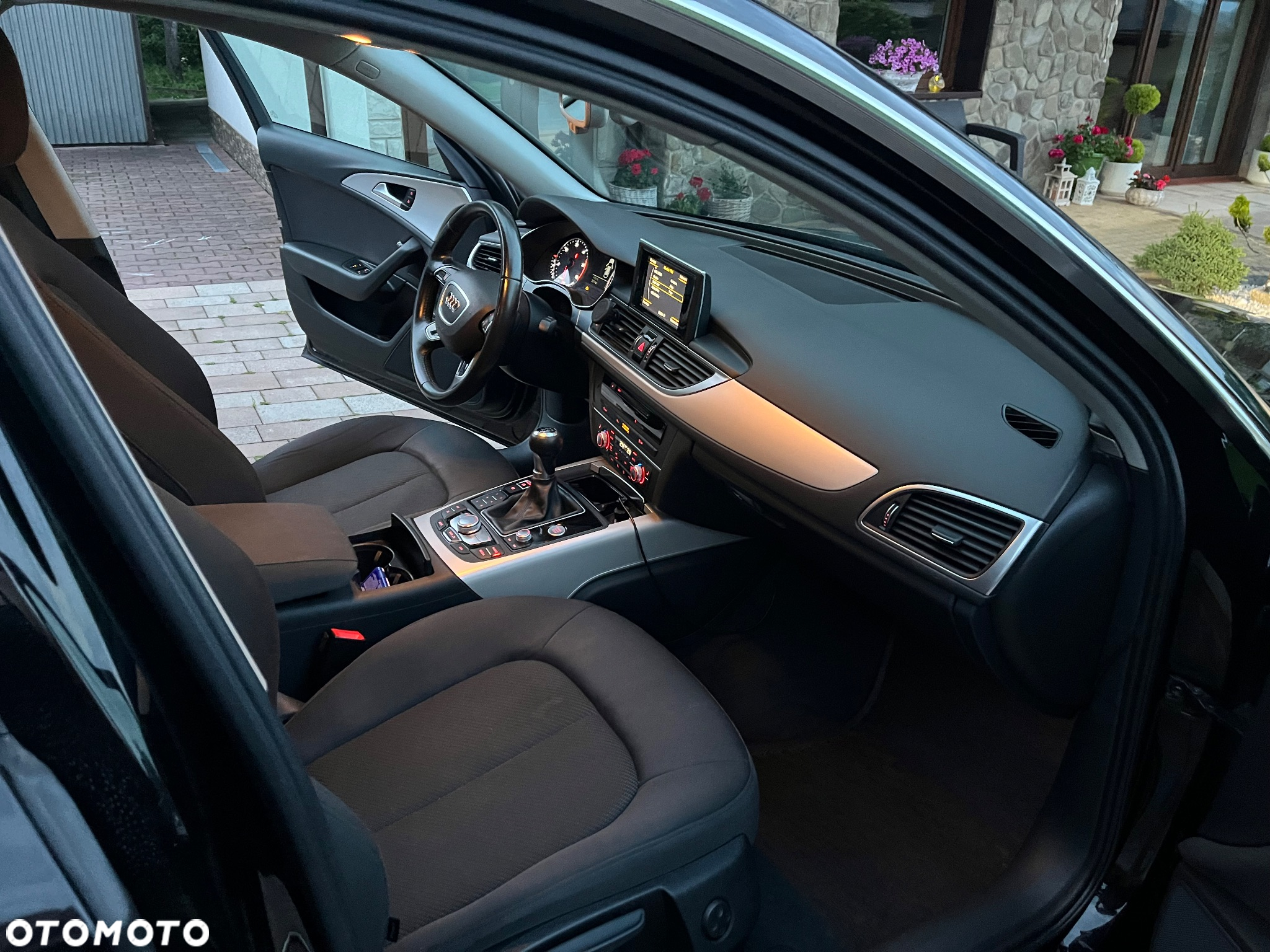 Audi A6 Avant 2.0 TDI Ultra - 13