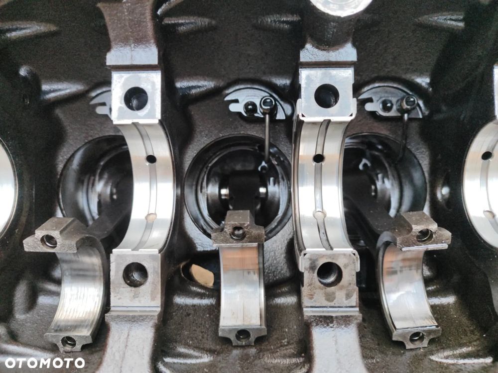 Blok silnika + wał korbowy i tłoki silnika 2.2 HDI Euro 5 130KM do Peugeot Boxer Citroen Jumper II 11-16r Ford Transit Mk7 - 21