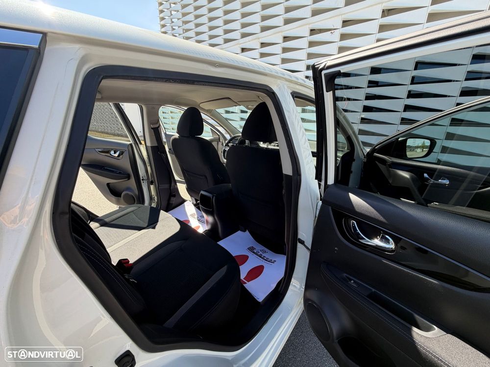Nissan Qashqai 1.5 dCi N-Connecta - 7