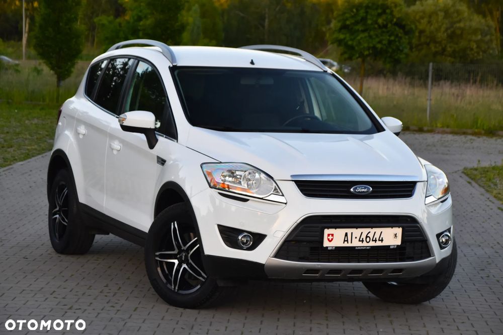 Ford Kuga 2.5 4x4 White Magic - 2