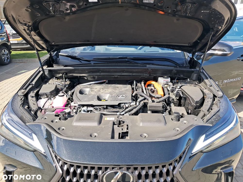 Lexus NX 350h Prestige AWD - 10