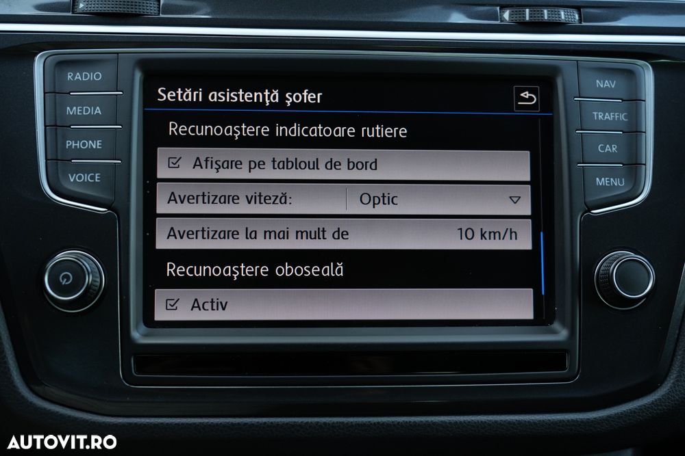 Volkswagen Tiguan 2.0 TDI SCR 4MOTION (BlueMotion Techn.) DSG Highline - 25
