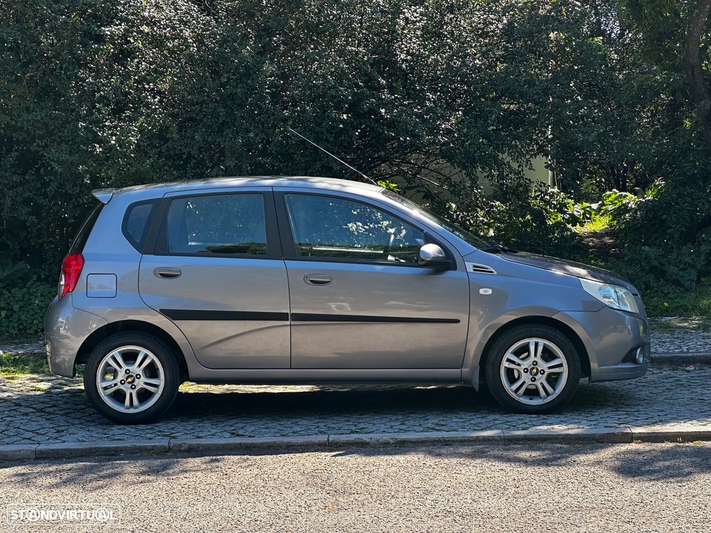 Chevrolet Aveo 1.2 LS - 4