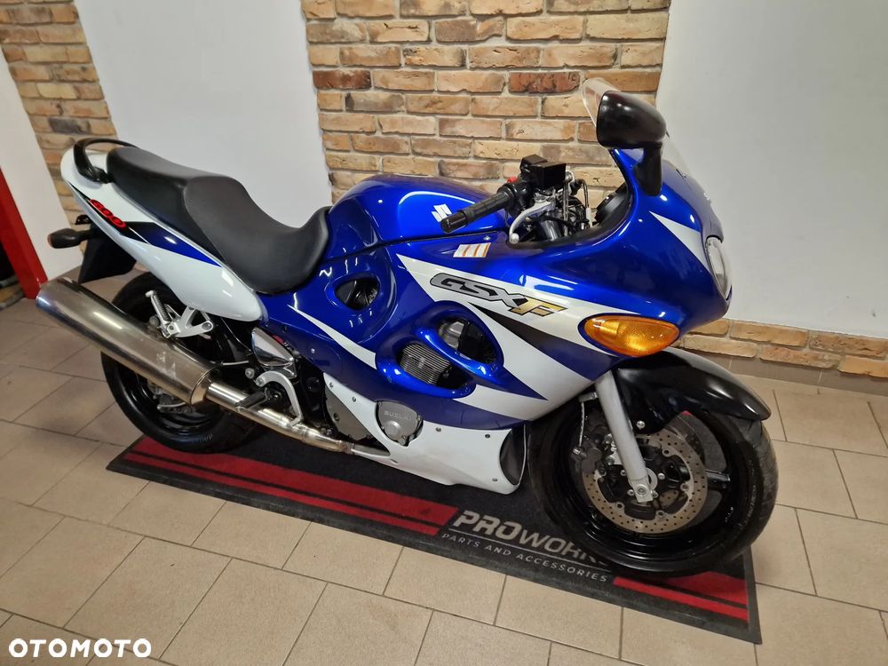 Suzuki GSX-F - Katana