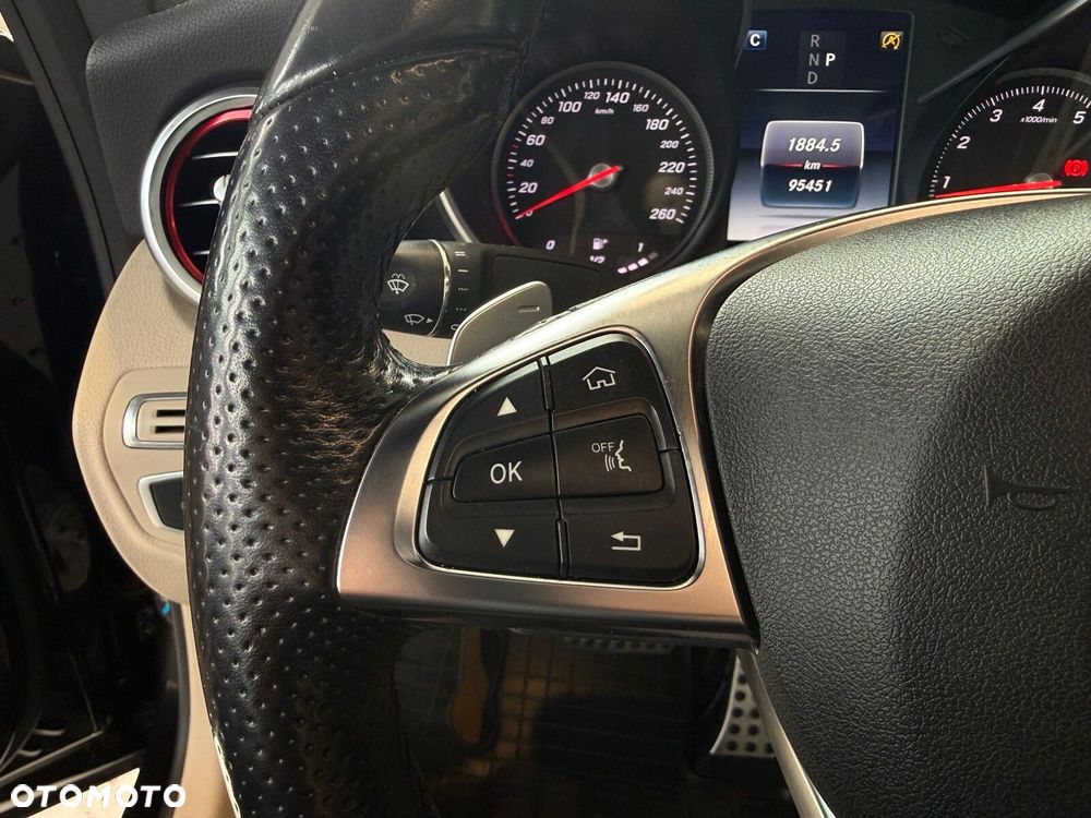 Mercedes-Benz Klasa C - 31