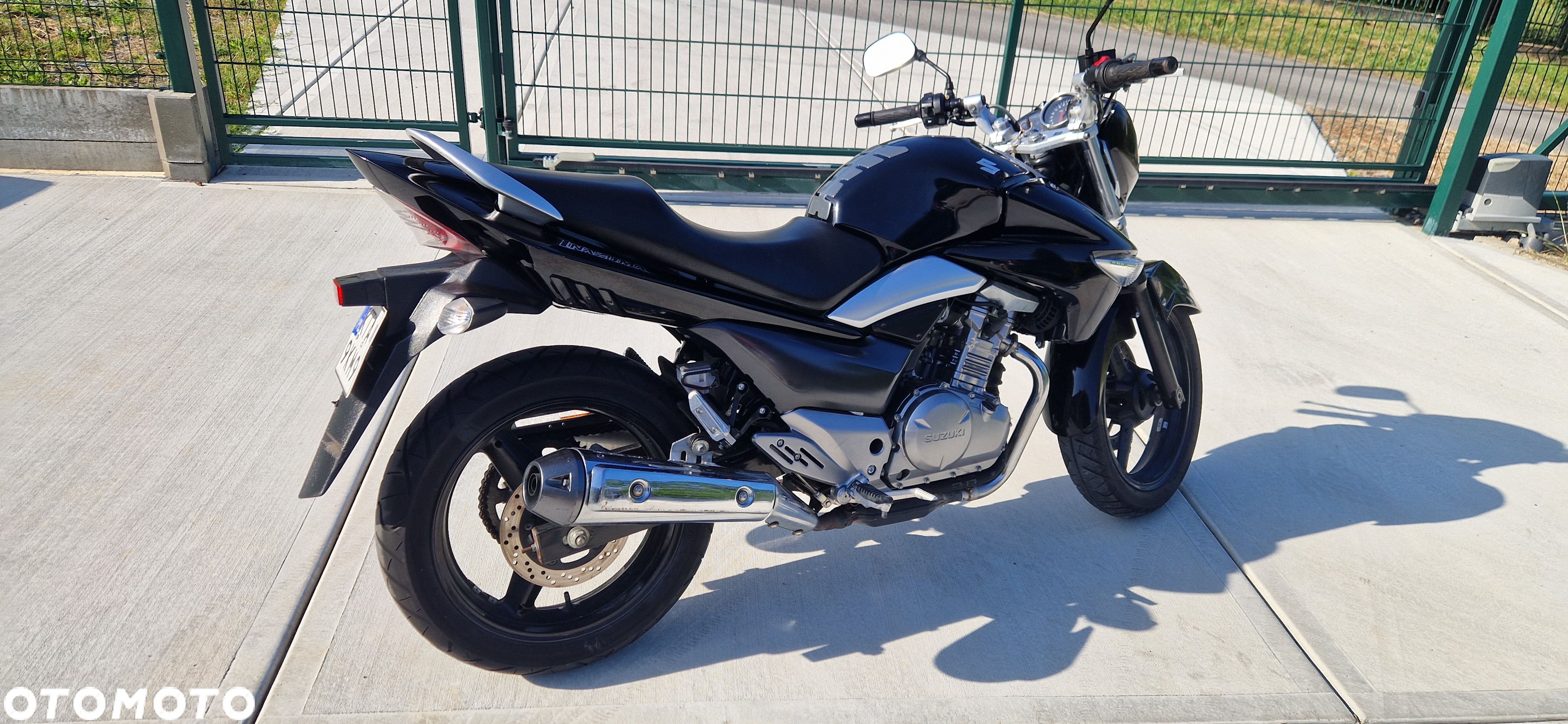 Suzuki GW 250 - 1