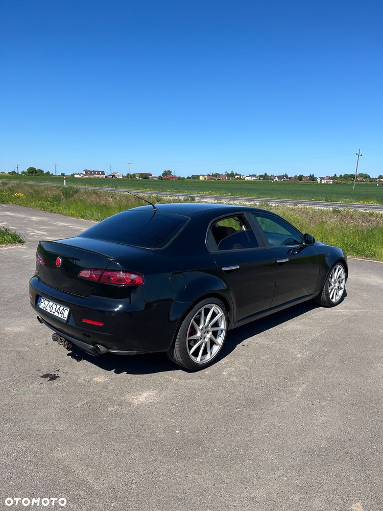 Alfa Romeo 159 2.4JTDM Distinctive - 11