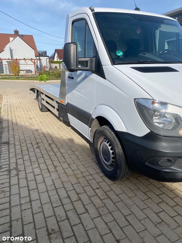 Mercedes-Benz Sprinter - 3