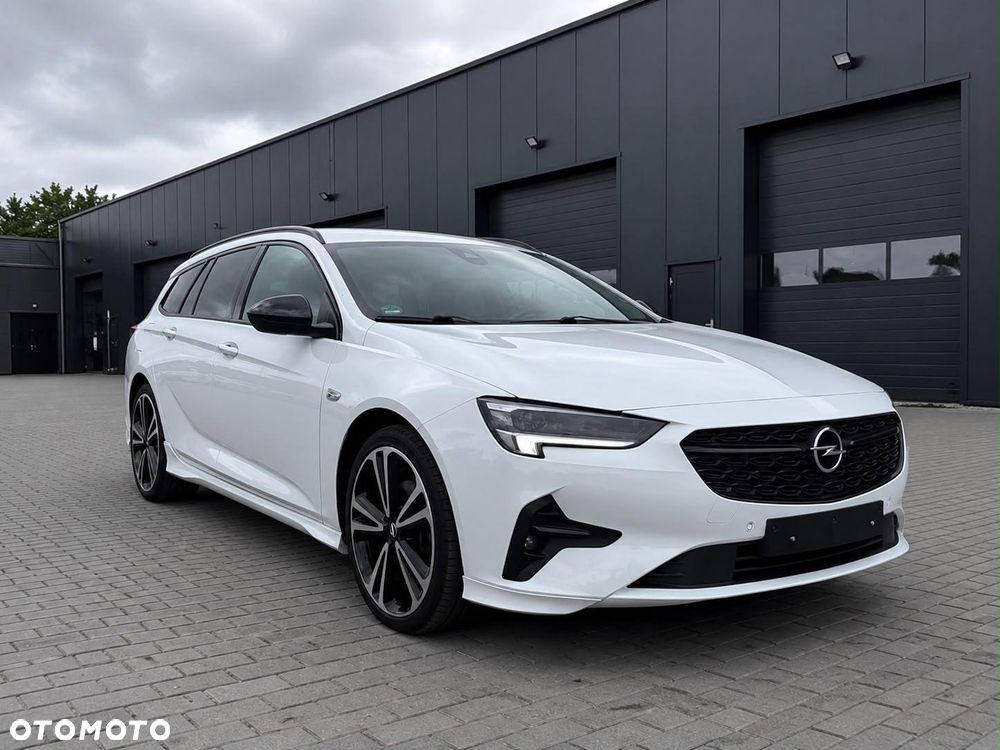 Opel Insignia - 8